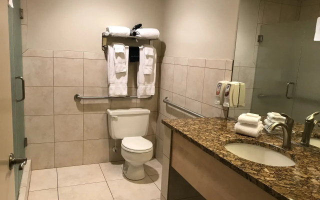 Dinosaur Inn & Suites