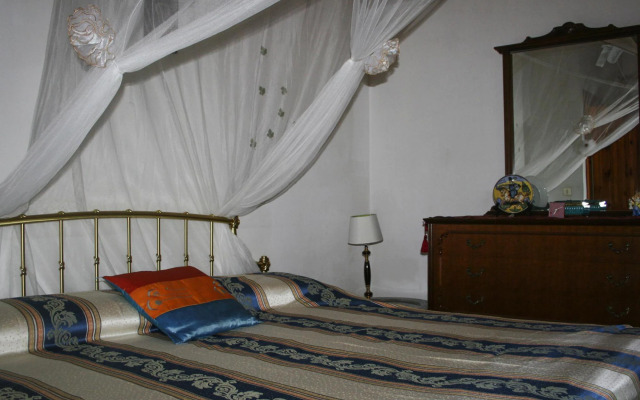 Farmhouse in Fano With Pool & Adriatic Views