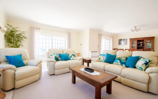 Casa Filipa Upper Floor