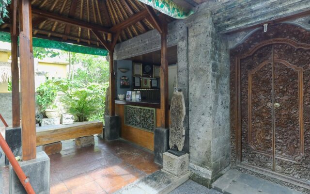 Alam Puri Art Museum, Resort & Spa