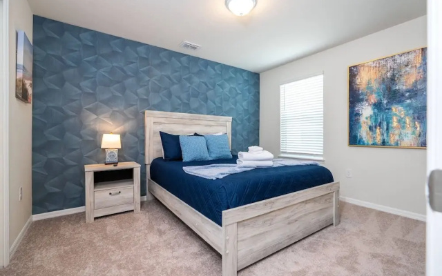 Windsor Cay 7BR Water Park Free