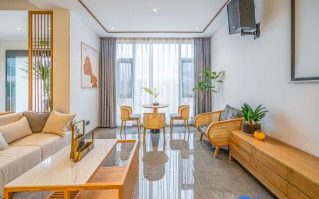 Yunshang Grassland Anji Yinxuanyuan Holiday Homestay