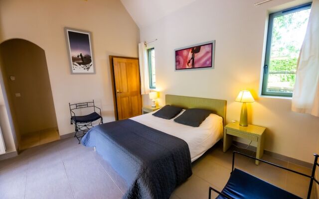 Maison d'Hôtes La Ferme de L'Oudon & Spa