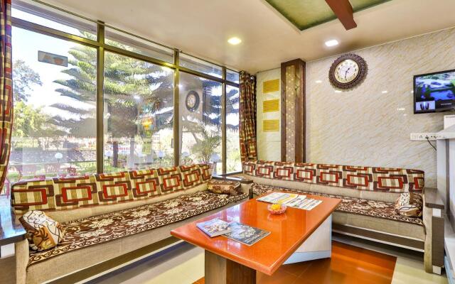 Hotel Abu Grand