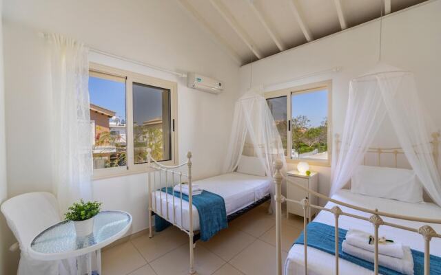 Protaras Artisan Seafront Villa 6