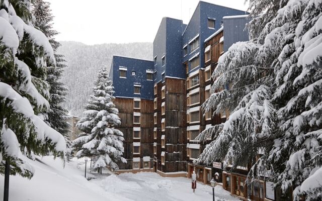 Saumet by FeelFree Rentals
