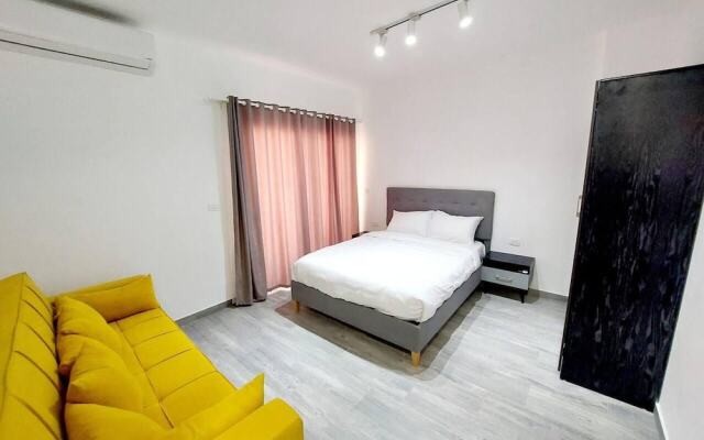 Imperial Resort Hurghada - Bedroom With Pool View