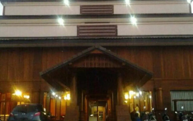 S1 Service Apartment