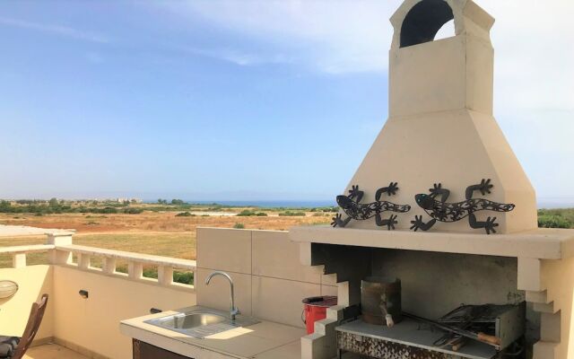 Seaview Apartment