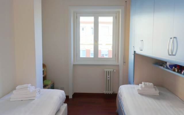 St Peter new and lightsome apartment with balcony