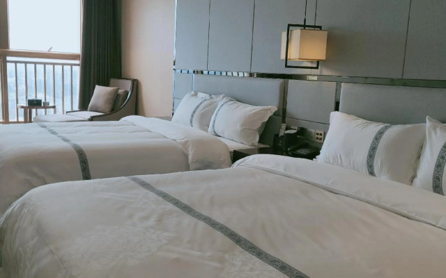 Zhihui Apartment Hotel