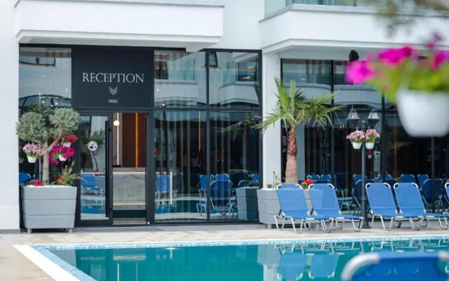 Tanushaj Beach Resort