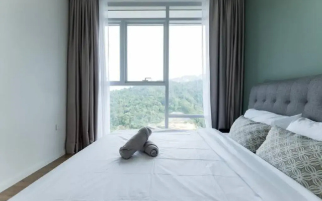 Mountain View 2 room KL East Mall 4pax NEW