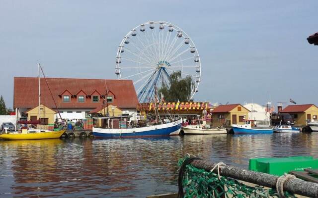 to the Beach Modern Retreat