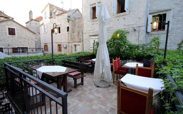 Heritage Hotel Tragos