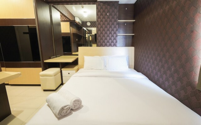 Modern and Classy 1BR Green Lake Sunter Apartment