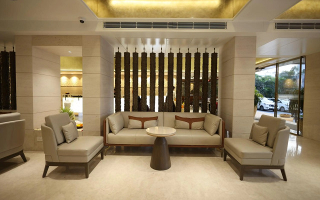 Marigold- Newly Renovated Hotel