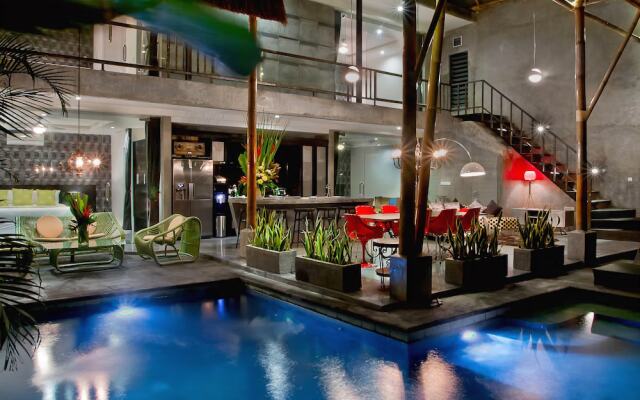 Esha Villa Oberoi