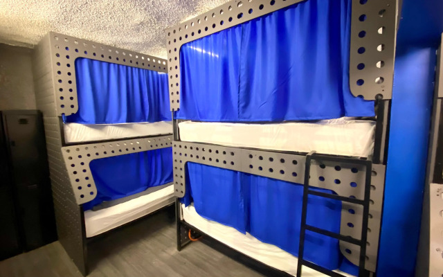 Roomies Hostel Roma