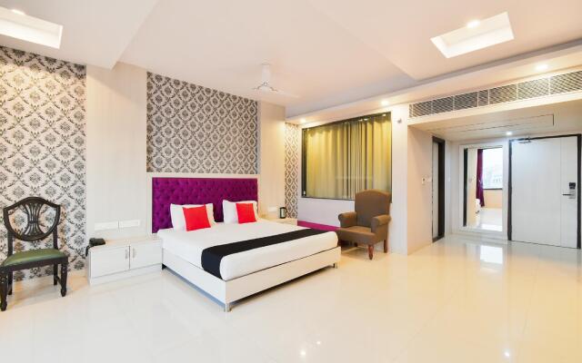 Townhouse 652 Hotel Royal Akshayam