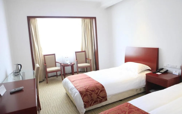 Donghua University Hotel