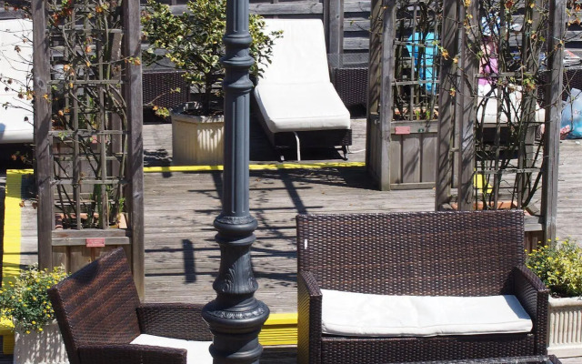 Mayfair Hotel
