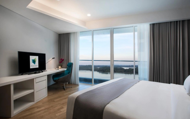 Pinetree Marina Resort – Guest Rooms – Iskandar Puteri
