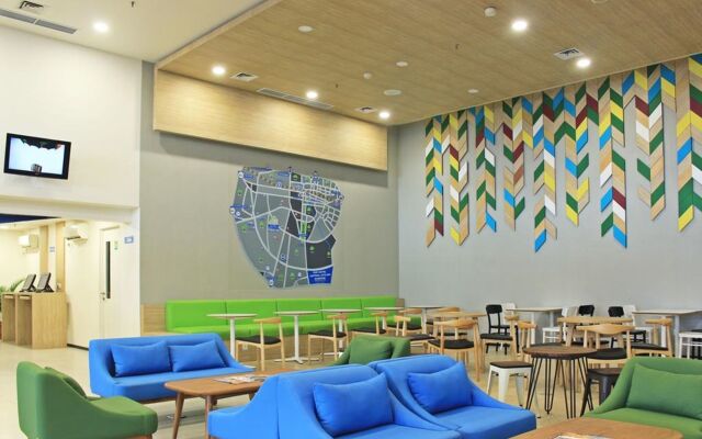 POP! Hotel Festival Citylink Bandung