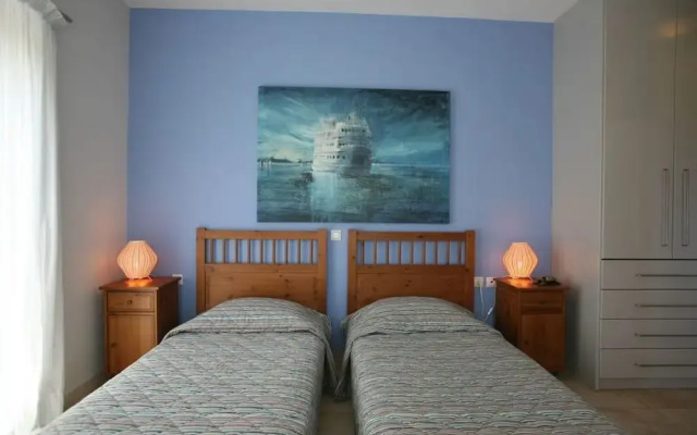 Lovely Open Plan Family Villa in Kato Katelios