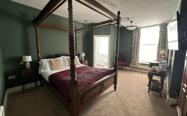 The White Hart Hotel