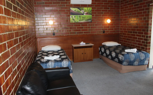 Pavlos Motel