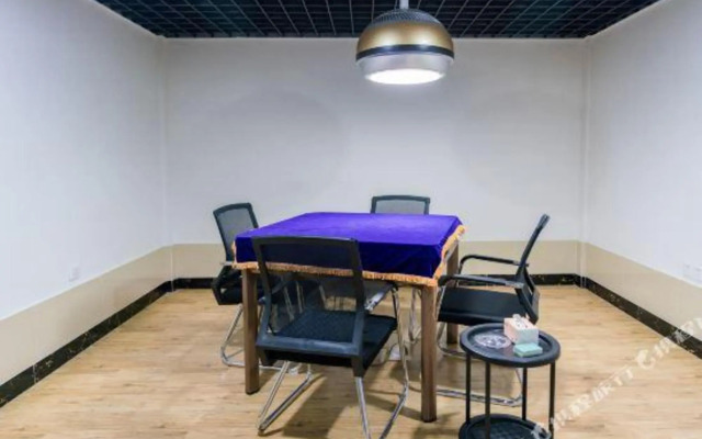 Junyi Chain Hotel (Taixing Wuyue Plaza Taixing Park Branch)