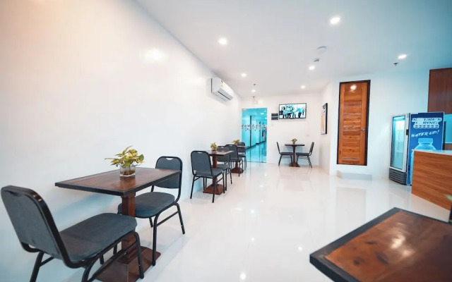 Travelbee Minglanilla Inn