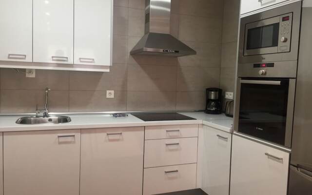 Easo Plaza Studio Apartment