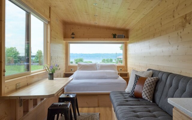 Hutton Brickyards Riverfront Hotel + Venue