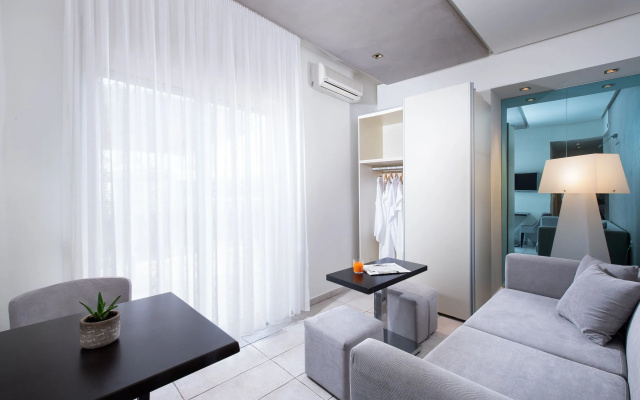 Afrodite Suites