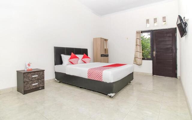 OYO 2984 Berlian House Ungasan