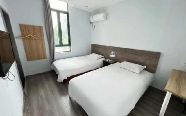 Pod Inn YANXUAN Hotel (Shanghai Qibao)