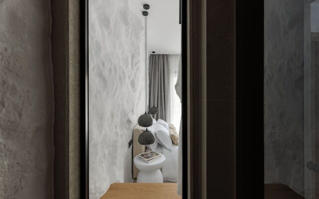 WhiteArt Suites