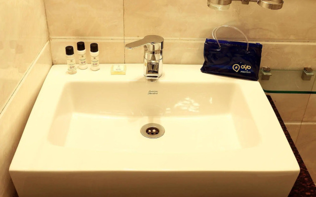 OYO Premium New Alipore South Kolkata