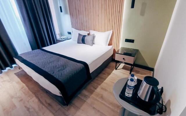 Polek Hotel