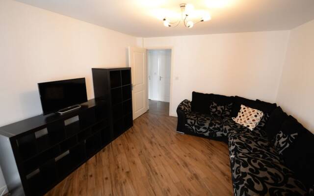 Elegant Apartment in Coventry near Museum