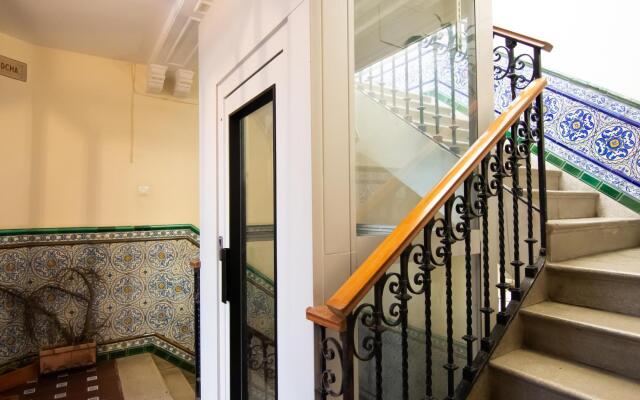 Misterhost Alameda Mercado de Feria II