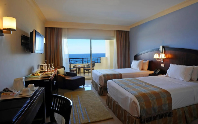 Stella Di Mare Beach Hotel & Spa