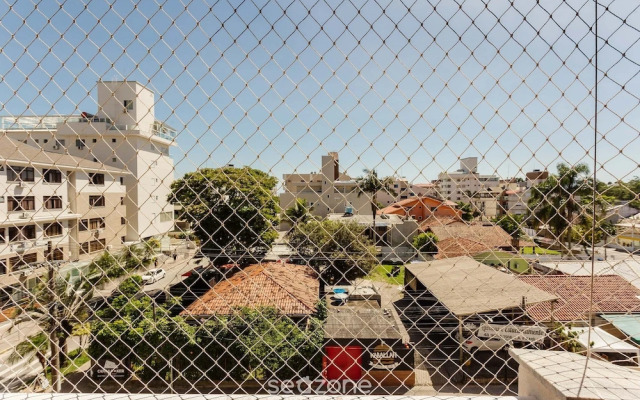 Apartment in Great Location 100m From the Beach Csg305