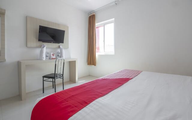 OYO 1633 Hotel Darma Nusantara 3