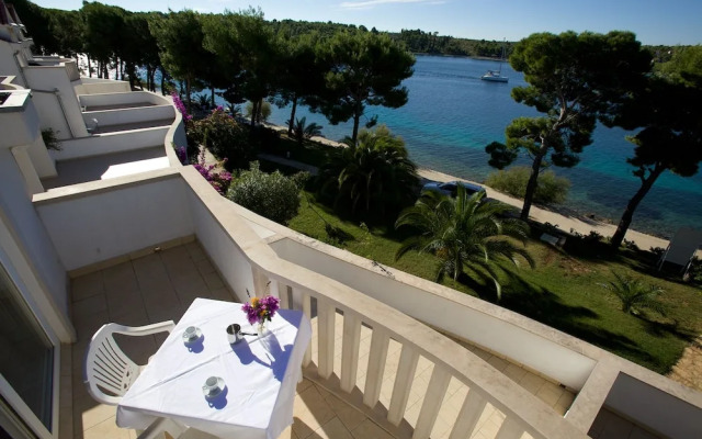 Illyrian Resort