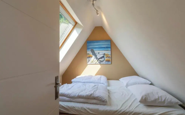 Holiday Home in Groote Keeten With Garden