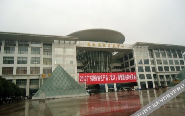 New Time Apartment Hotel Wuhan Wuguang