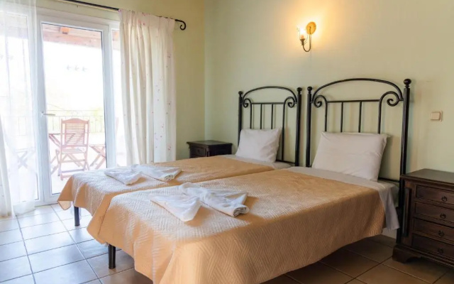Villa Xanthe by MediterraneanVillas